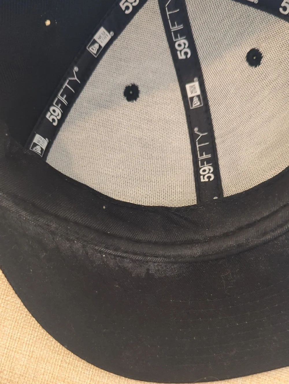 New Era Wool Los Angeles LA Embroidered Black Men's Baseball Cap 7 1/4